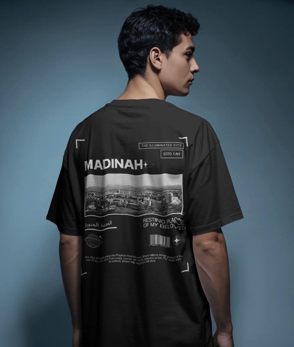 Medinah Tee